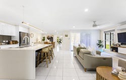3 Wedgetail Drive, Highfields, Qld 4352