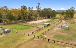 16 Tarata Road, Guanaba, Qld 4210