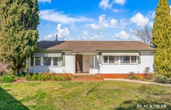 28 Lowrie Street, Dickson, ACT 2602