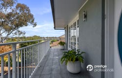 7 Gal Crescent, Moorebank, NSW 2170