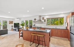 38-40 Lahey Road, Tamborine Mountain, Qld 4272