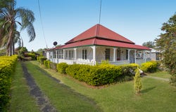 10 Videroni Street, Booval, Qld 4304