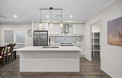 37 Vineyard Drive, Greenbank, Qld 4124