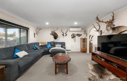 1 Albion Street, Sebastopol, Vic 3356