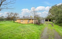 425 Wisely Road, Zeerust, Vic 3634