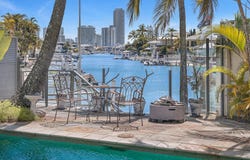 23 Admiralty Drive, Paradise Waters, Qld 4217