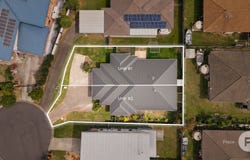 1 & 2 / 14 Ebb Drive, Bellmere, Qld 4510
