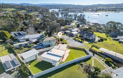 8 Helen Grove, St Helens, Tas 7216