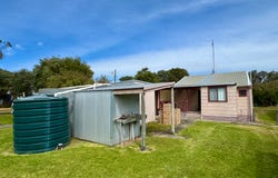 17 Third Avenue, Peaceful Bay, WA 6333