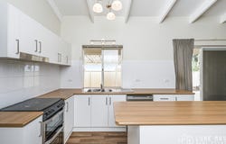 1 Ashley Drive, Kelmscott, WA 6111