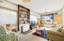 24 Kingsley Grove, Mount Waverley, Vic 3149