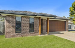 115 Lakeside Crescent, Ningi, Qld 4511