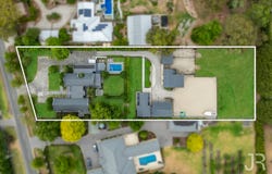 28-30 Beaumont Road, Berwick, Vic 3806