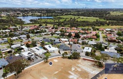 13 Cranwood Crescent, Viveash, WA 6056