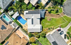 10 Solar Court, Benowa, Qld 4217
