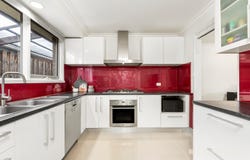 11 Kennedy Avenue, Chelsea Heights, Vic 3196
