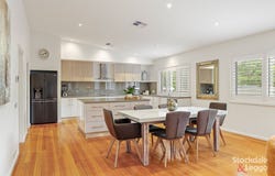 16 Norman Drive, Cowes, Vic 3922