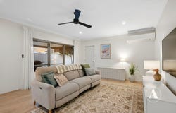 2 Wolfson Way, Piara Waters, WA 6112