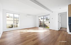 3/8 Lynch Road, Fawkner, Vic 3060