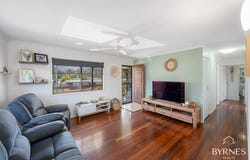 3 Waratah Street, Kin Kora, Qld 4680
