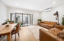 23 Springs Road, Donnybrook, Vic 3064