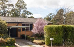 16 Paterick Place, Holt, ACT 2615