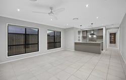 94 Davidson Circuit, Park Ridge, Qld 4125