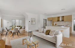 2/326 North Road, Brighton East, Vic 3187