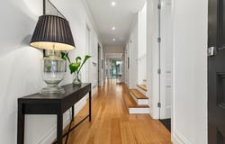 25 Bolton Avenue, Hampton, Vic 3188