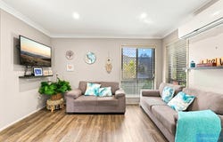2/20 Stoneleigh Way, Holmview, Qld 4207