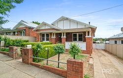 10 Young Street, Turvey Park, NSW 2650