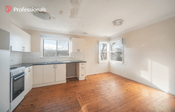 1 Sampson Crescent, Bomaderry, NSW 2541