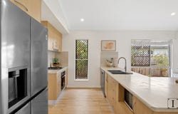 22 Rockingham Parade, Smithfield, Qld 4878