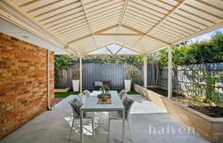 17 Jubaea Gardens, Mount Claremont, WA 6010