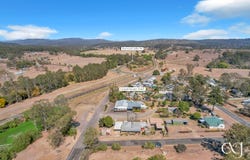 2 George Street, Grandchester, Qld 4340