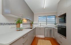 17 Crocker Street, Heatley, Qld 4814