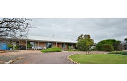 373 Old Gunyah Road, Quorn, SA 5433