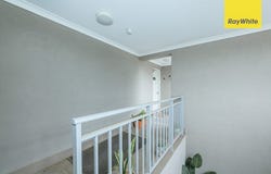 15/8 Blackburn Street, Maddington, WA 6109