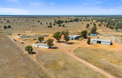 CHERRY PARK 300 GRILLS ROAD, Flinton, Qld 4422