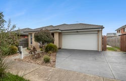 4 Wave Street, St Leonards, Vic 3223