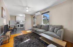 1 & 2/4 Sutherland Street, Stawell, Vic 3380