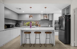 10 Betterton Road, Caversham, WA 6055
