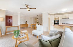 2/3 Acorn Lane, Robina, Qld 4226