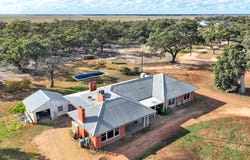 "Devon" Devon Road, Deniliquin, NSW 2710