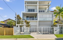 2/36 Jefferson Lane, Palm Beach, Qld 4221