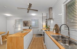 10 Kent Street, Gulliver, Qld 4812