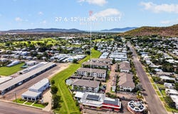 27/6-12 HENRY STREET, West End, Qld 4810