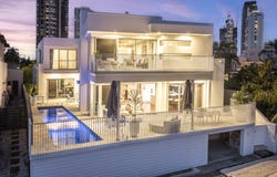 4 Seafarer Court, Paradise Waters, Qld 4217