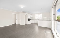 1/9 Pleasant Road, Thomastown, Vic 3074