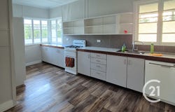 25 Mountain View Drive, Plainland, Qld 4341